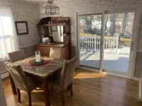 Conneaut Creek Cottage Hotels in Conneaut