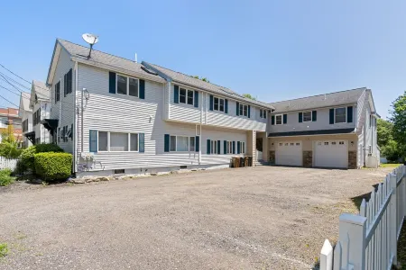 Experience Saco in Style: Elegant, Newly Upgraded Home