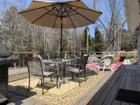 Close to everything and away from it all. Hotels in Knox County