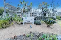 Newly Renovated Riverfront Villa
