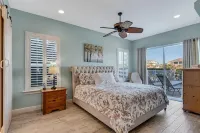 Cinnamon Beach House 6BR-6Ba PrivatePool Hot Tub Steps to the Beach Sleeps 18