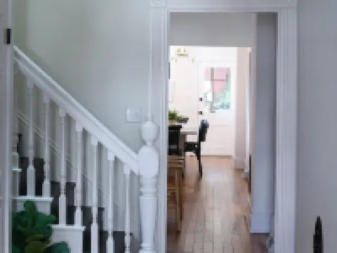 Beautiful 4bd, 2.5ba Lancaster Center City Townhome Hotels in Lancaster