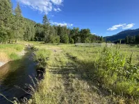 Perfect outdoorsman retreat!  Centered around many lakes and public access areas