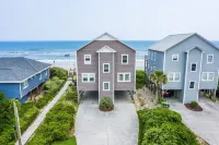 Hot Tub, BeachFront, Private, Hammocks on the Beach
