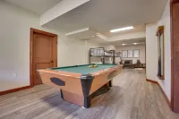 5 -Star Luxury Mountain Getaway - Grandview Lodge - Heated Pool IS Open !!!!