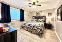 Alpine Retreat-Resort Pool-Hottub-Ski-Snowboard-Tube-Sled