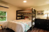 The Jasmine Bunkhouse-