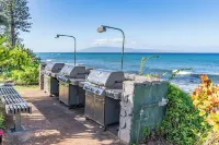 Maui Mahinaa Surf Oceanfront Condo with a great view Kahana area