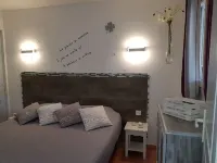 Superbe Appartement EN REZ DE Jardin DE 35 m² Avec Terrasse Arboree