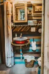 The Green Egg - Vintage RV Glamping