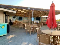 H.H. Beach & Tennis Resort-2/2 100% Renovated on the Beach Condo. 5% Discounts!