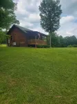 Peaceful, secluded mountain escape in Gap Mills, WV.