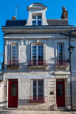 La Maison des Cochers- appartement du rez de chaussée Hotel a Amboise