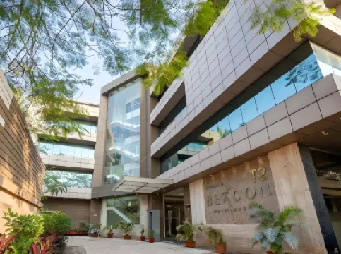 Hotel Beacon T2 Hotel dekat Paras Dham Temple