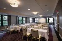 Ambassador Hotel Wichita, Autograph Collection