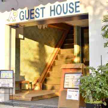 R Guest House Hotel Exterior