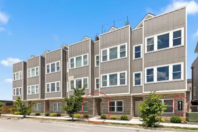 Rooftop Lounge, Fire Pit, Lookout Mtn Views, Downtown's Southside. It's a Vibe. 리젠시 스퀘어 쇼핑센터 주변 호텔