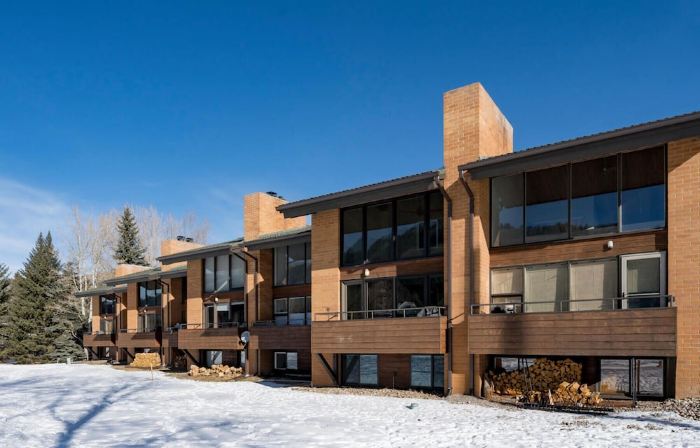 Vail/Beaver Creek Mountain Retreat on Golf Course
