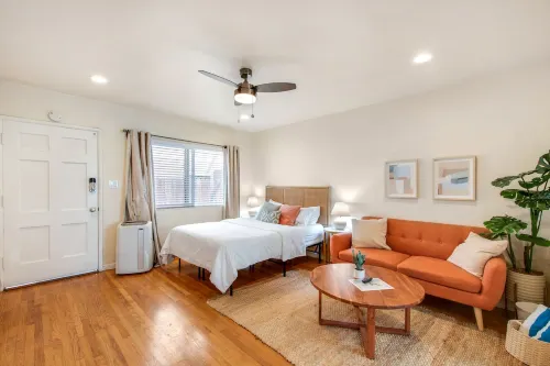 Stroll to the Beach from your 2nd Street Studio