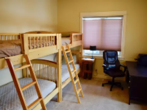 Beautiful Trail Creek Springs Townhome Jackson/Yellowstone/Grand Teton Hotels in Victor