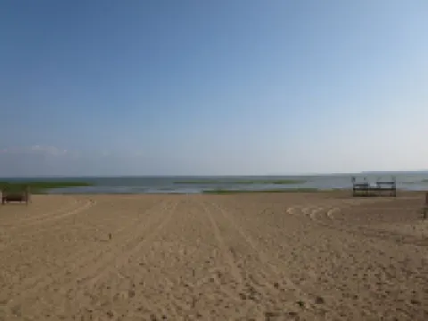 Contactless Check In -- Sand Point Private Lake/Beachfront Cottage