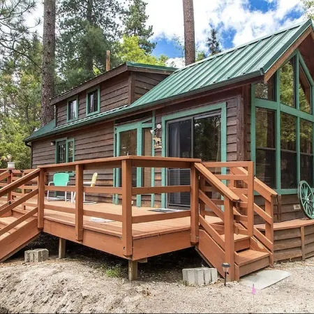 Magical Mountain Hideaway