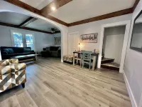 10 minutes to Boyne Mt.