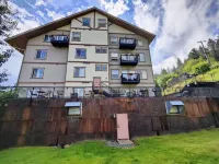 Alpine Village Suite w/ Garage and Sauna - 3-Star