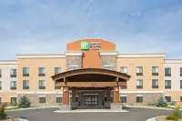 Holiday Inn Express & Suites Glendive Hotels in Glendive