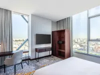 Four Points by Sheraton Jeddah King Fahd Road Hotels near Soccer Scene