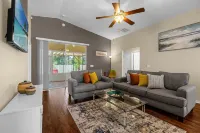 Charming 3-bedroom house in fantastic Haines City with WiFi, AC, near Disney