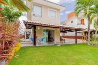 GB07 Otima Casa 4 Suites em Guarajuba Hotels near Jaua Beach