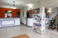 Hotel Aristos Aeropuerto Ciudad de Puebla فنادق في Huejotzingo