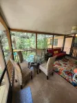 Fabulous Mid-Century Modern 3 Bedroom with King Master Suite Hotels in Cocoa