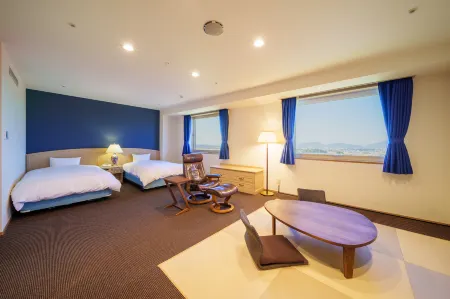 Crefeel Koto Отели рядом с достопримечательностью «Gokashokondo Street»