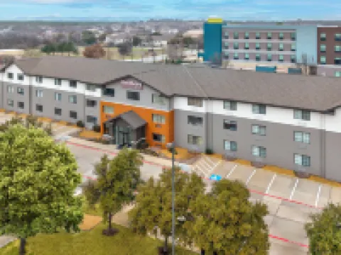 Hawthorn Extended Stay by Wyndham Bedford - Dallas Hotels in Bedford