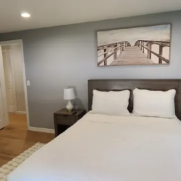 NEW! Edgartown 3 BR 2 Bath Newly Remodeled Home