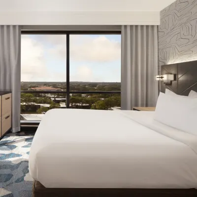 Embassy Suites by Hilton Palm Beach Gardens PGA Boulevard Hotels near The Gardens Mall