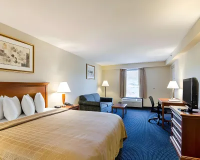 Quality Inn Troutville - Roanoke North Hotel in zona The Flying Mouse Brewery