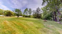 Private Cabin walk to Pine Creek or hike PA Grand Canyon, Summer Fun Chestnut