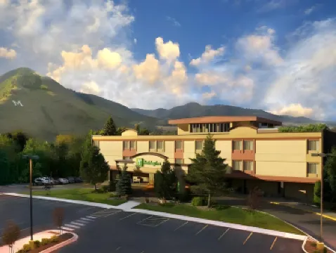 Holiday Inn 米蘇拉市中心的公園