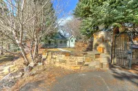 Victorian Home with Contemporary Interior, Near Downtown!