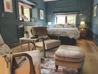 BLUE ROOM Barn Stays