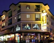 Clock Inn Backpackers Hostel