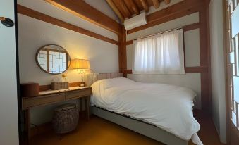 Gyeongju Hwangridan Casa De