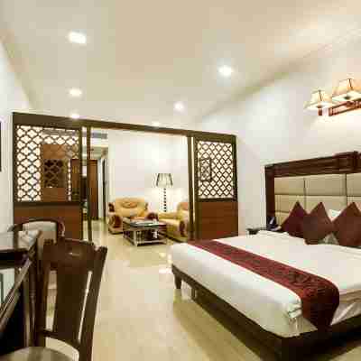 Golden Chariot Vasai - Hotel and Spa Rooms