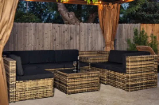 Family Fun Oasis ~ Heated Pool ~ Hot Tub ~ Game Room ~ Outdoor Bar ~ Fire Pit