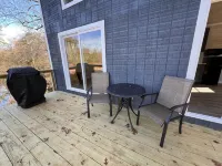Rockwall Cabin on the Pond! Cool spot, 10 minute drive to Hickory.