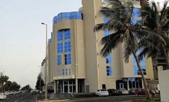 Prime Al Corniche Hotel
