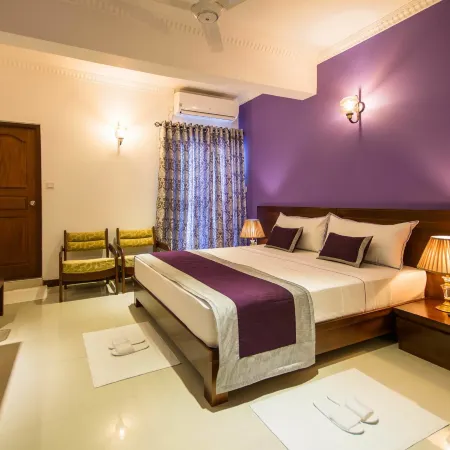 Ceyloni City Hotel